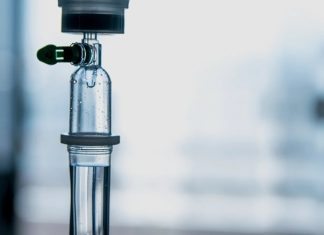 Физиология борьбы с тяжелым похмельем капельница
